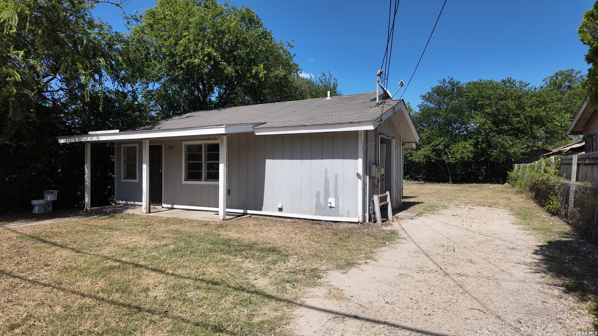 2306 Valencia San Antonio TX 78237