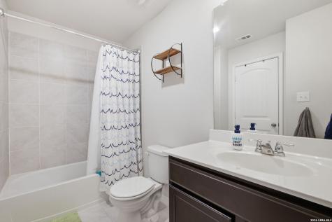 4834 Forward Swing San Antonio TX 78261