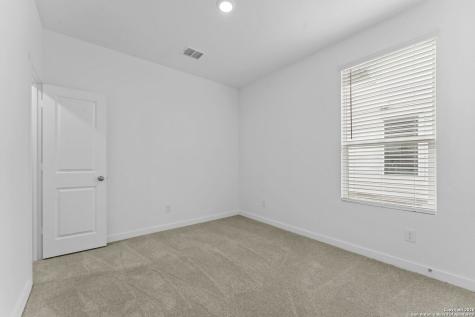 6607 Titan Park Converse TX 78109