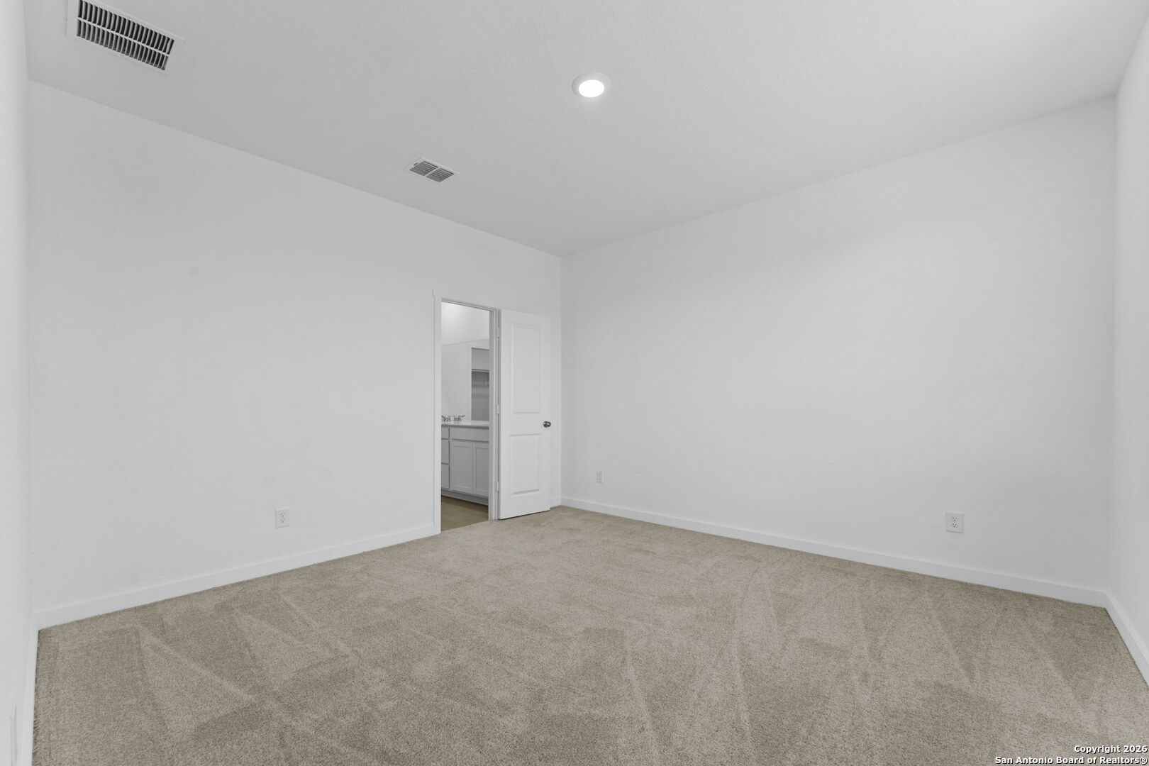 6607 Titan Park Converse TX 78109
