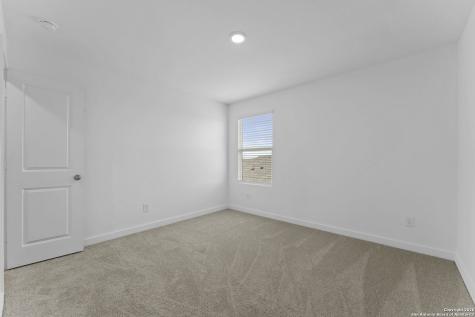 6607 Titan Park Converse TX 78109
