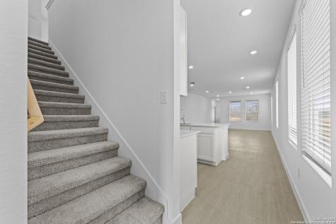 6607 Titan Park Converse TX 78109