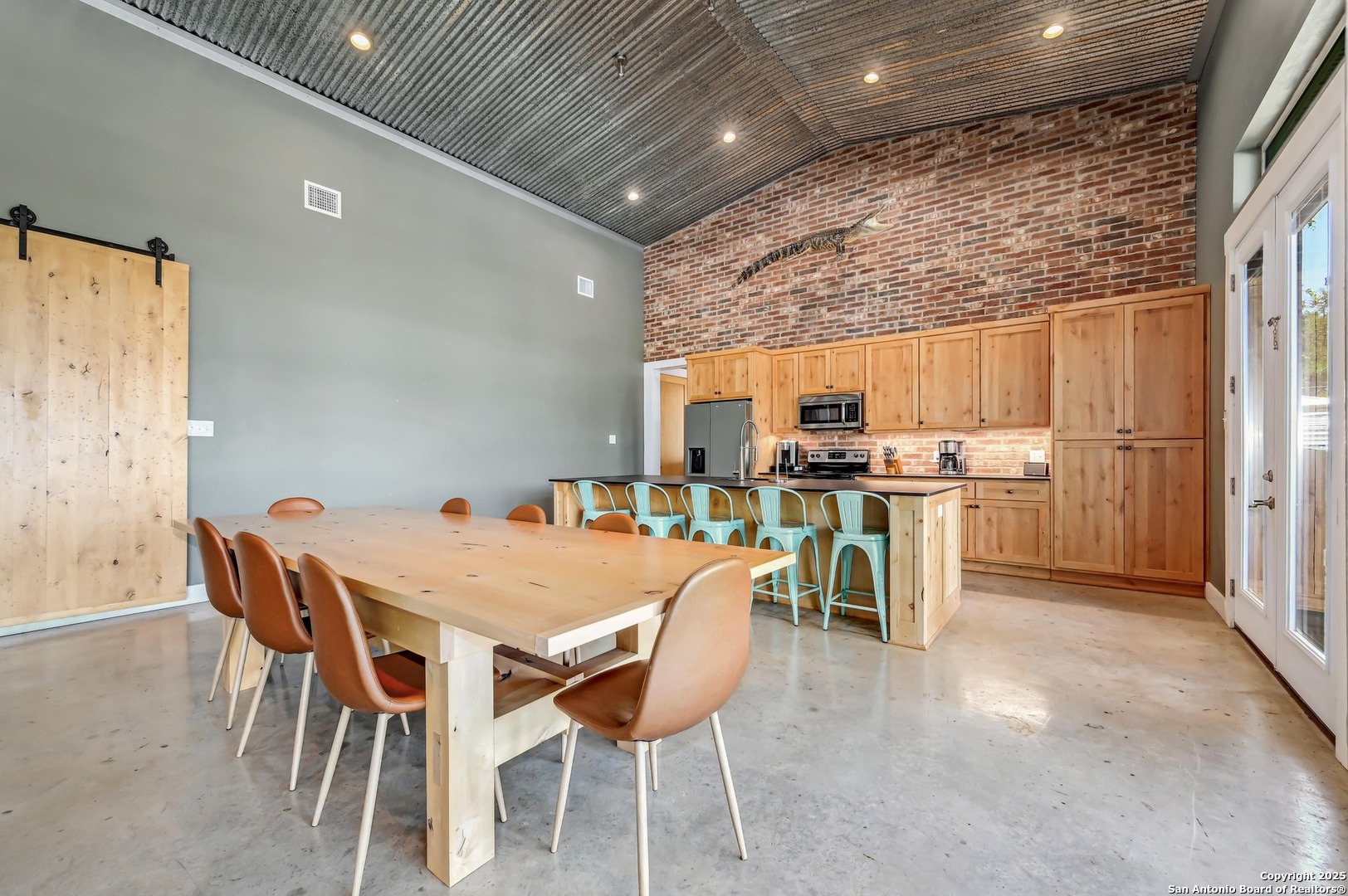 464 County Road 471 Gonzales TX 78629