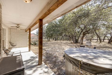 206 Tipperary Lane Floresville TX 78114