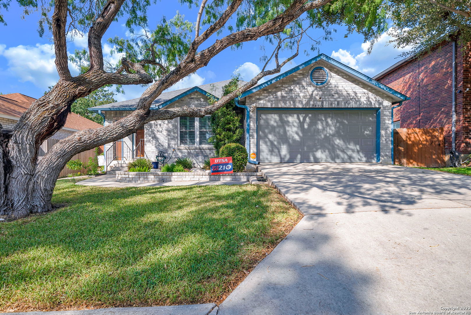 4955 Watering Trail Drive San Antonio TX 78247
