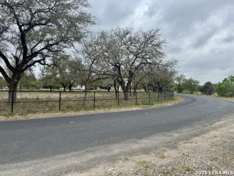 81 Stevens Road Somerset TX 78069