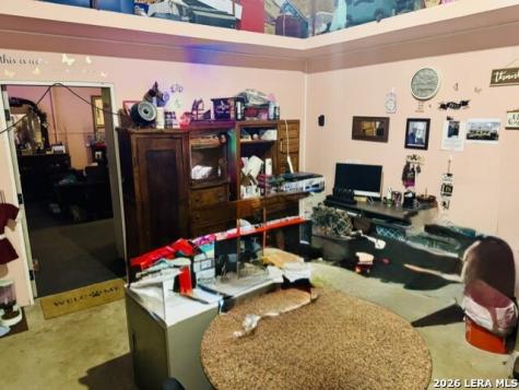 81 Stevens Road Somerset TX 78069