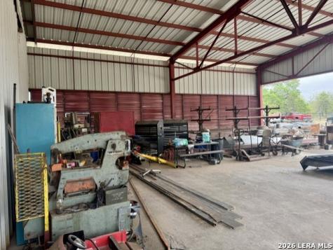 81 Stevens Road Somerset TX 78069