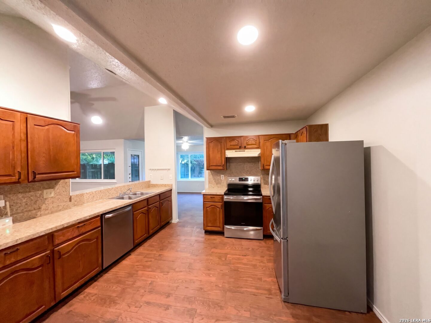 9511 Elm Glen San Antonio TX 78250