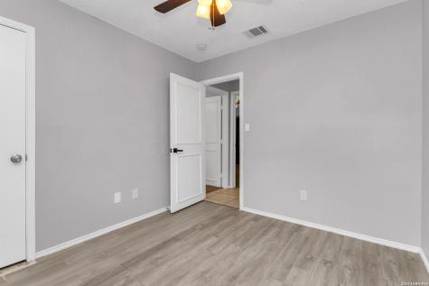 12043 Stoney Crossing San Antonio TX 78247