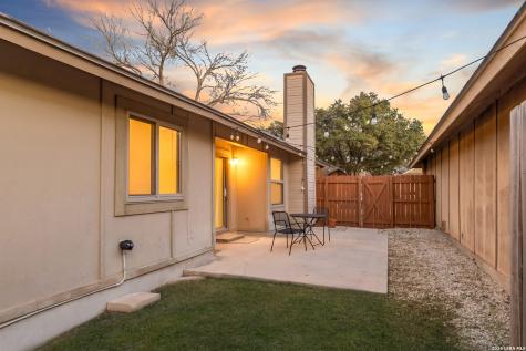 12043 Stoney Crossing San Antonio TX 78247