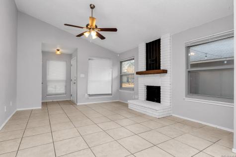 12043 Stoney Crossing San Antonio TX 78247