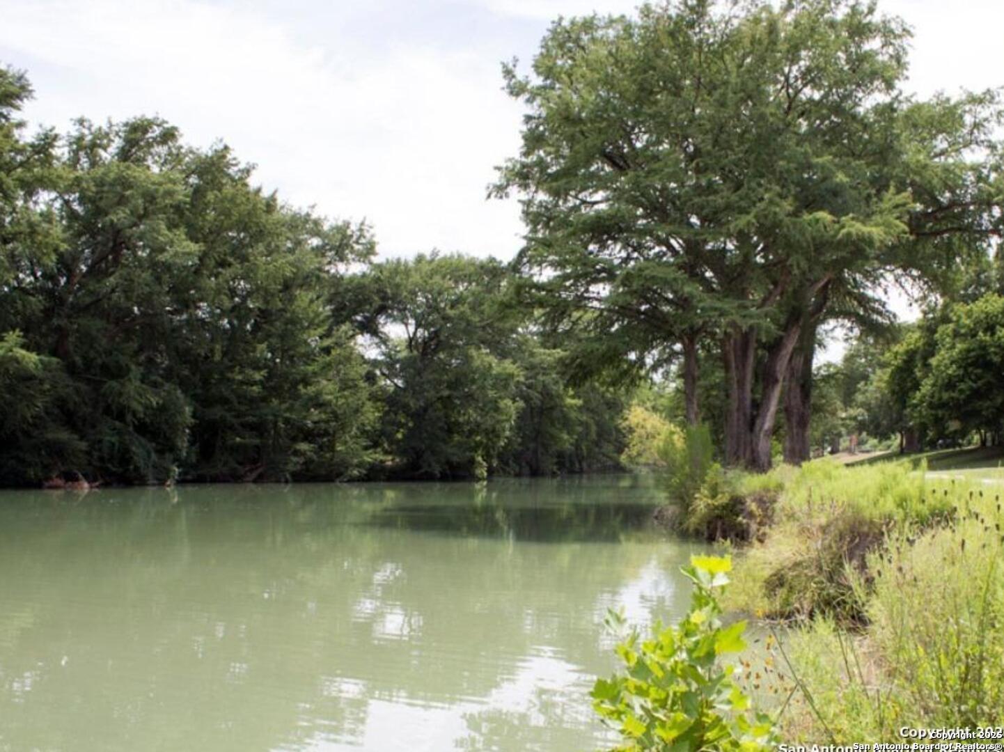 Lot 7 Rio Circl Rio Circle Pipe Creek TX 78063
