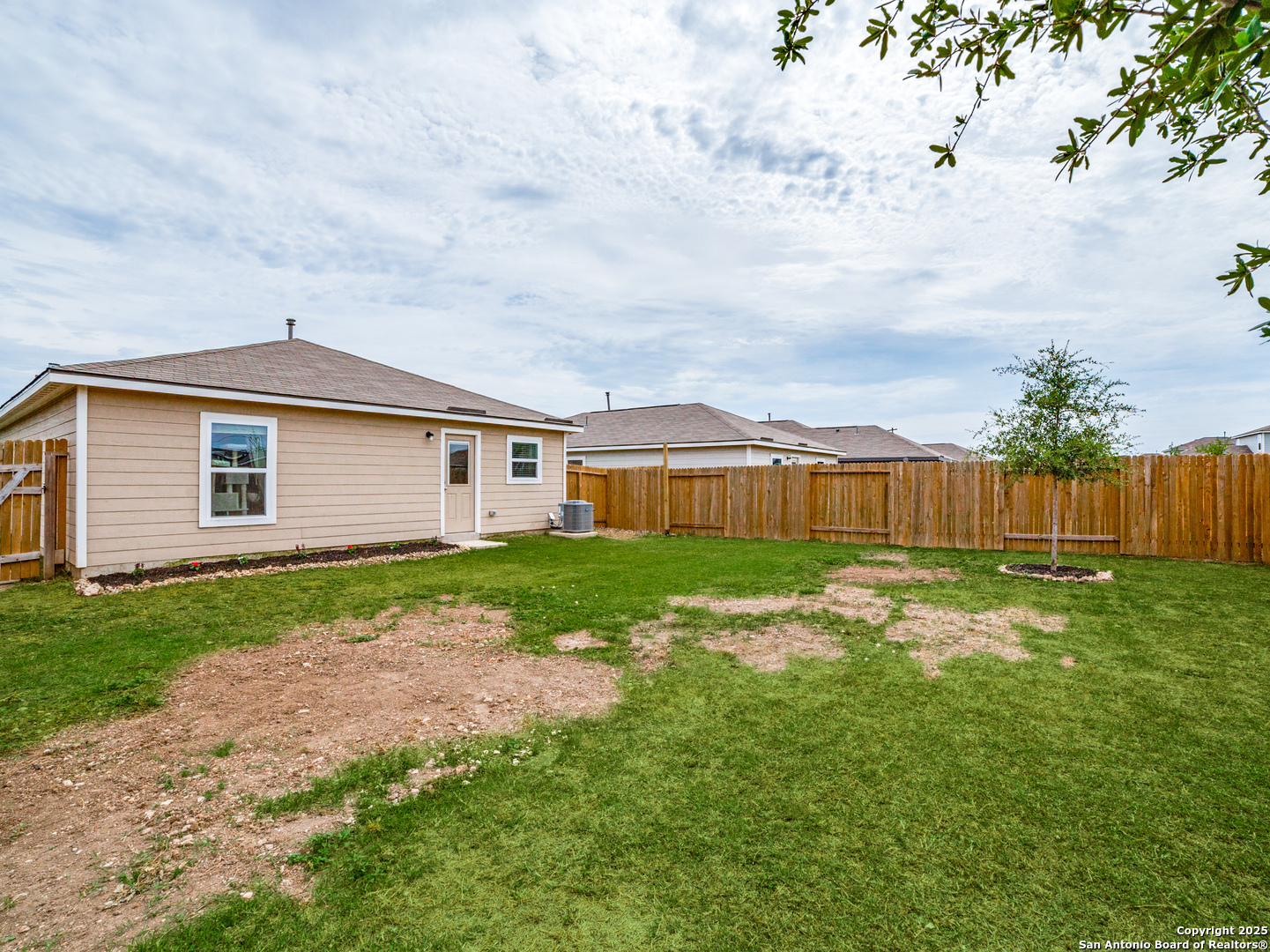 12153 Parish Divide San Antonio TX 78252