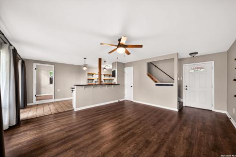 776 Grandview Circle Bandera TX 78003