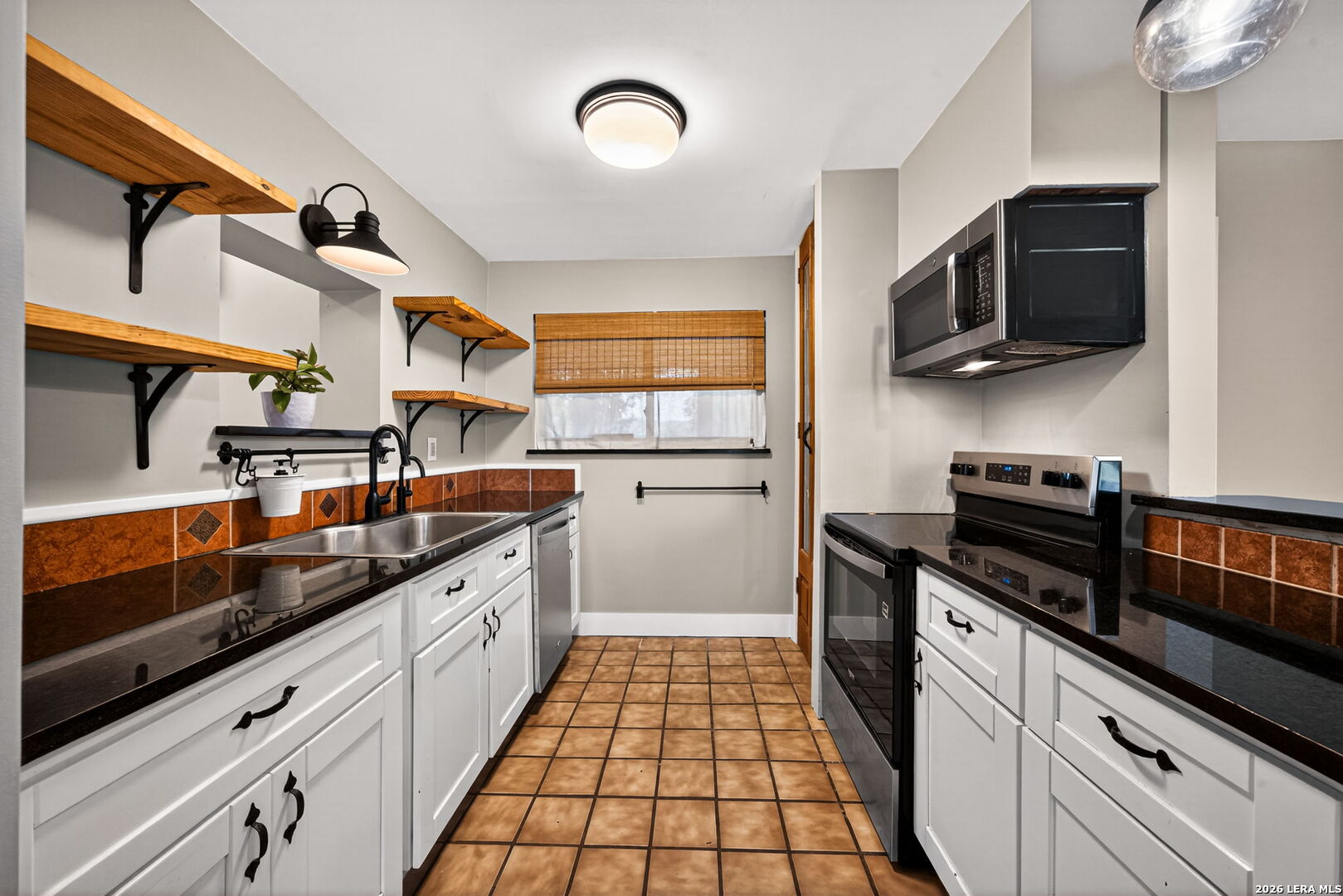 776 Grandview Circle Bandera TX 78003
