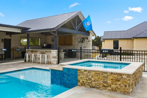 1644 Mountain Valley Concan TX 78838