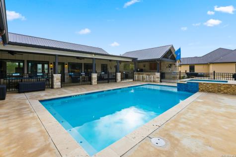 1644 Mountain Valley Concan TX 78838