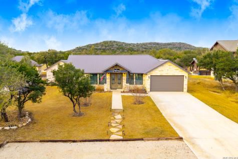 1644 Mountain Valley Concan TX 78838