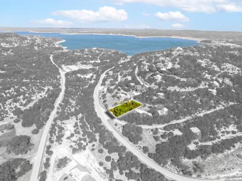651 Rock Castle Canyon Lake TX 78133