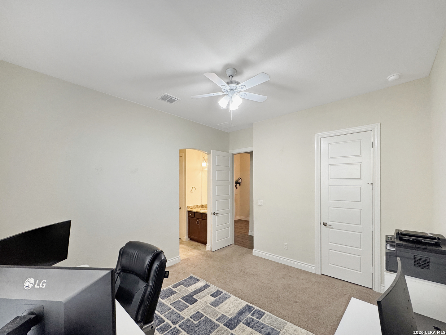 25729 Comanche Creek San Antonio TX 78261