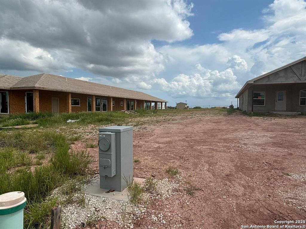 8215 Mejia Road Laredo TX 78043