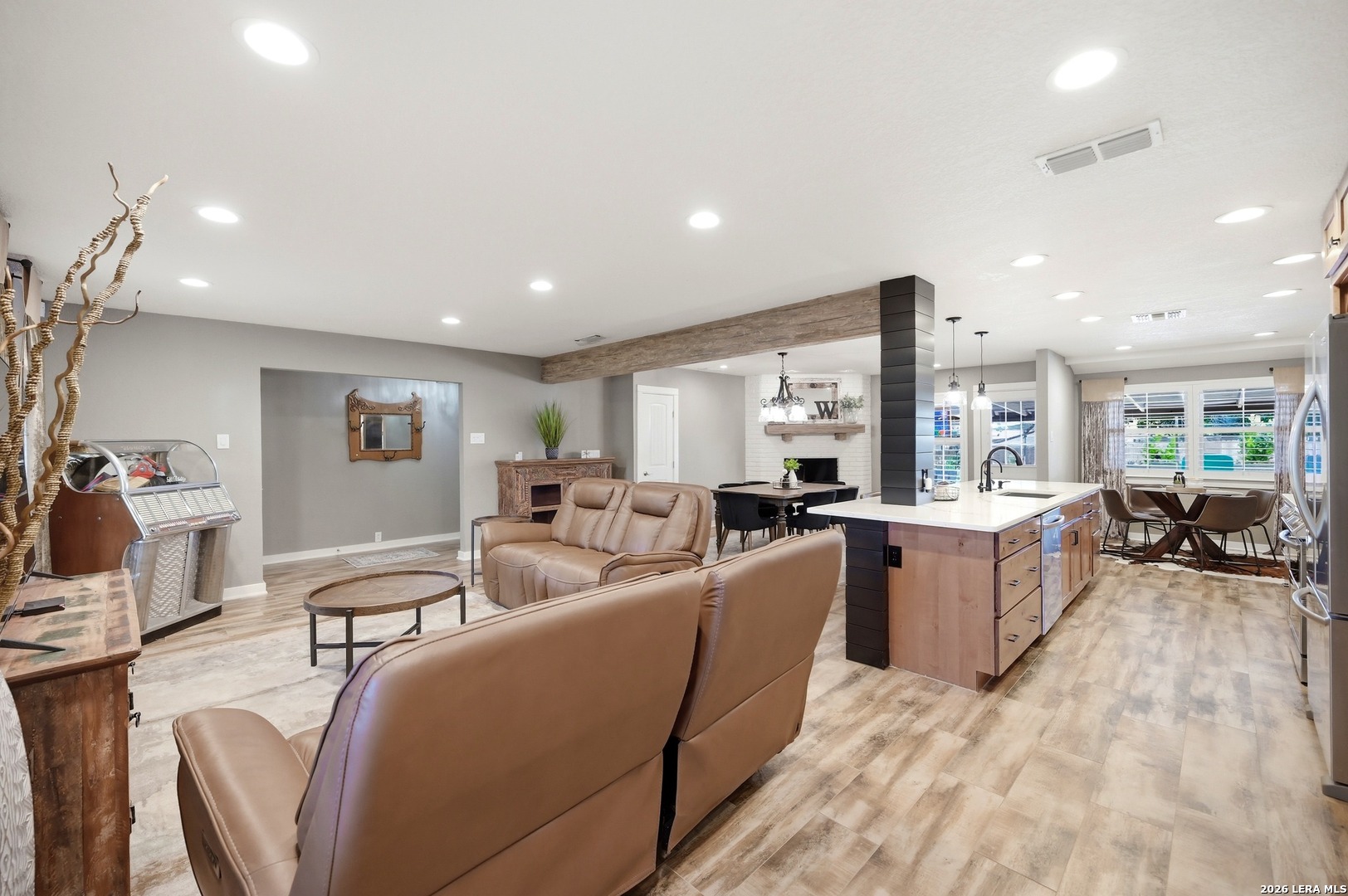 106 Barcelona Drive Universal City TX 78148