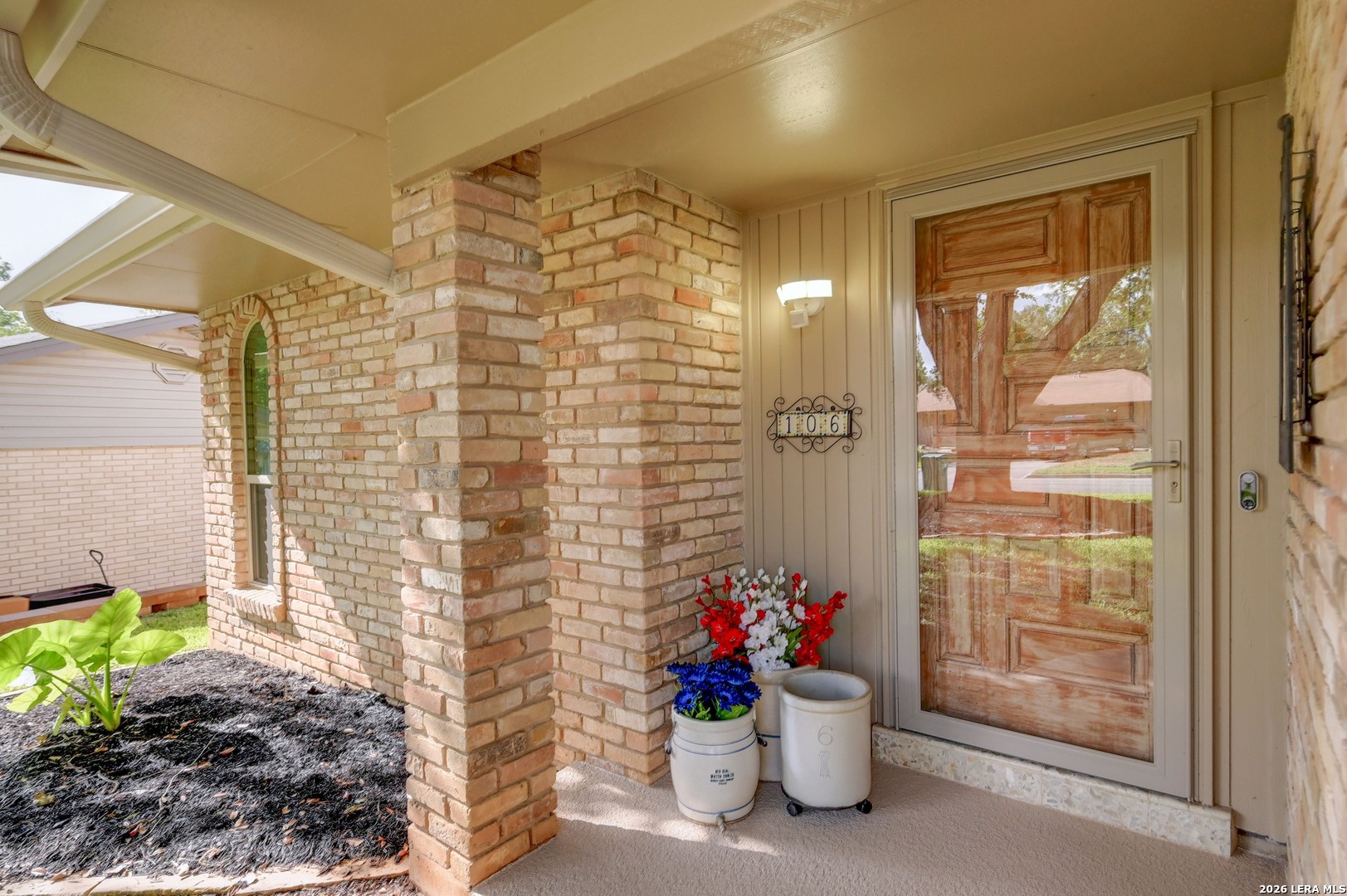 106 Barcelona Drive Universal City TX 78148