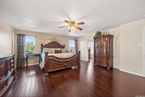 4842 Heather Pass San Antonio TX 78218