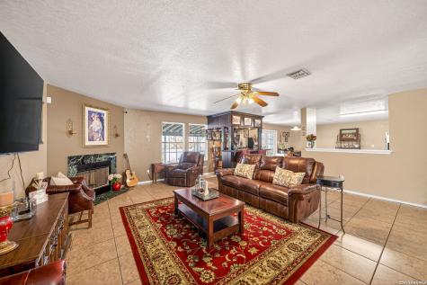 4842 Heather Pass San Antonio TX 78218