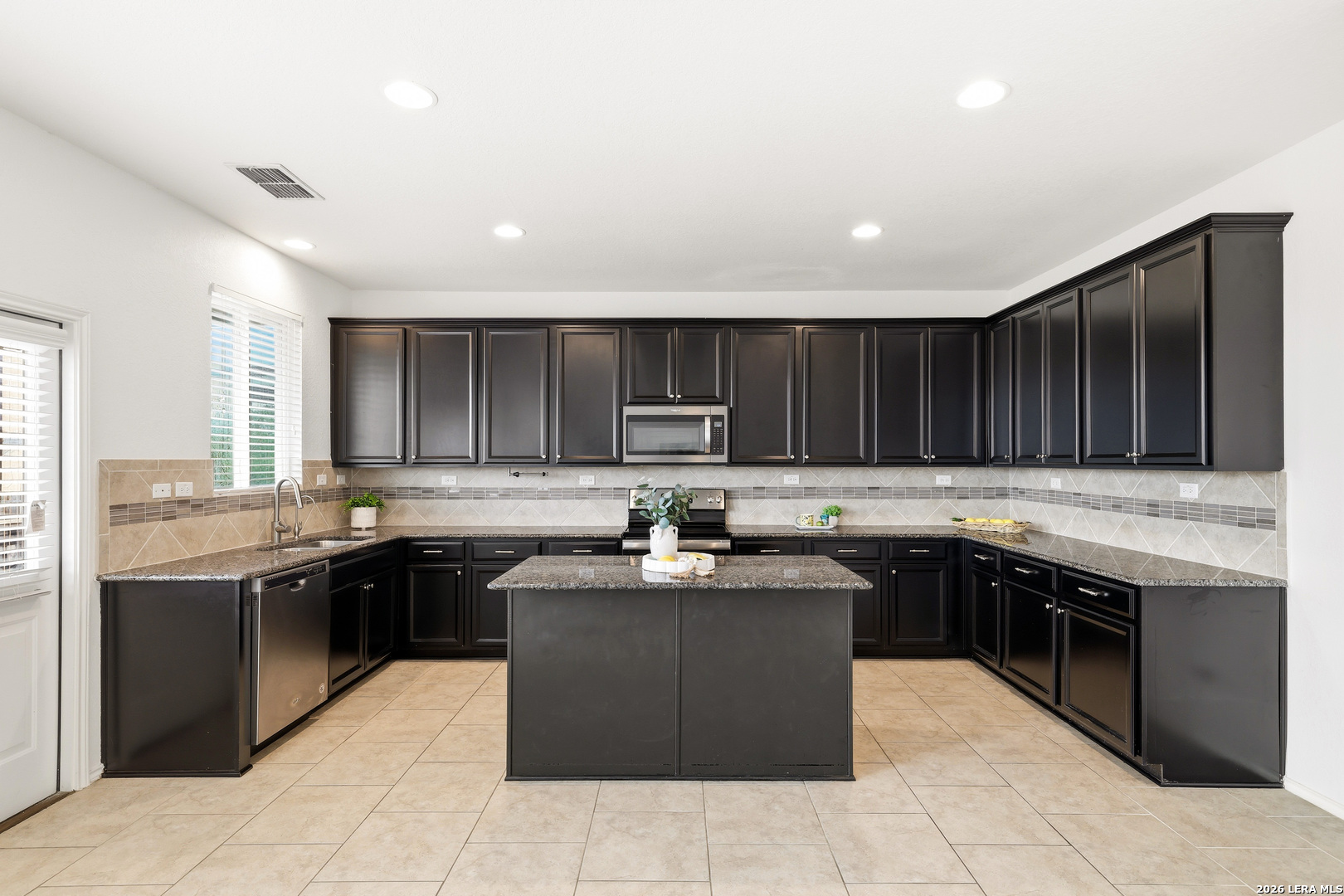 10523 Noble Canyon San Antonio TX 78254