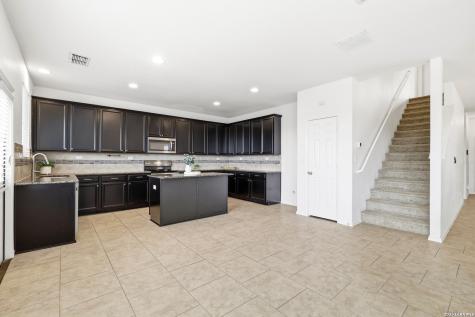 10523 Noble Canyon San Antonio TX 78254