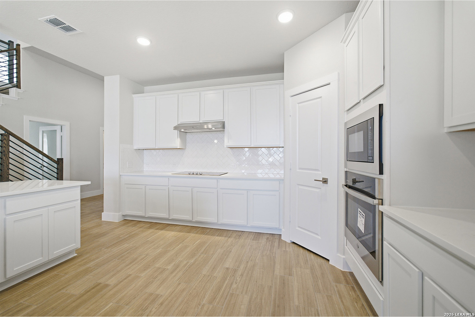 155 Hazel Way Mico TX 78066