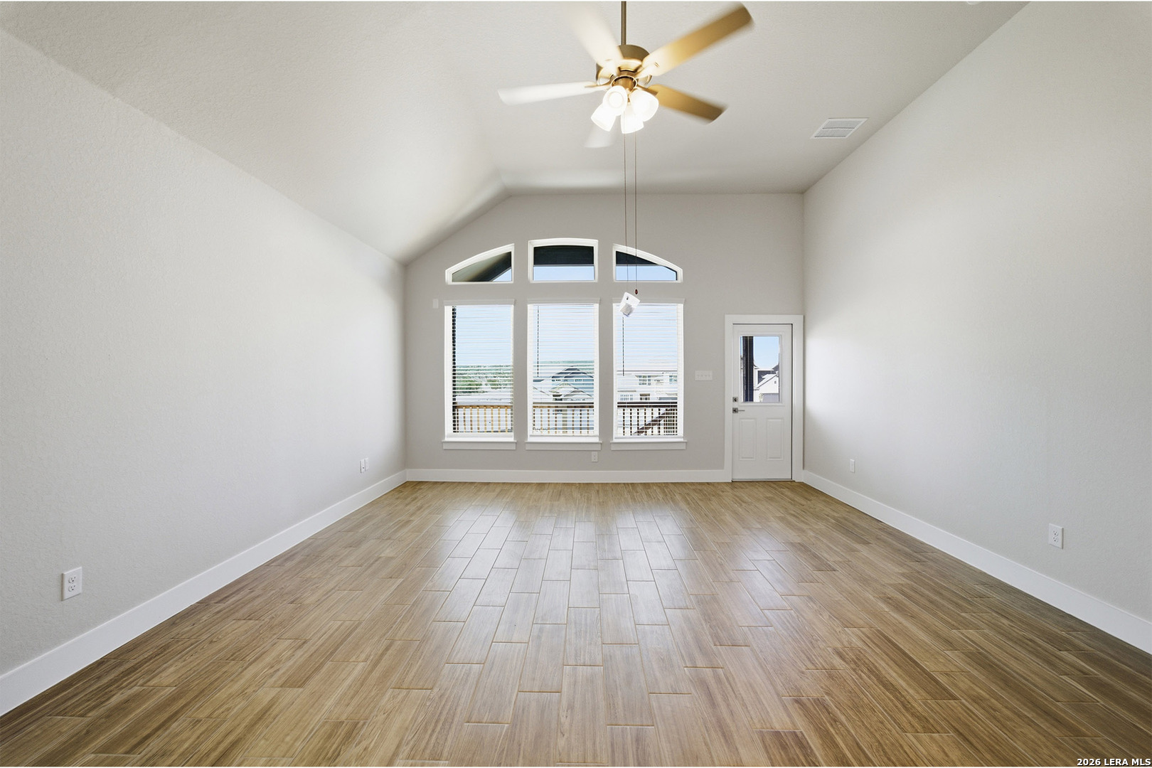 155 Hazel Way Mico TX 78066