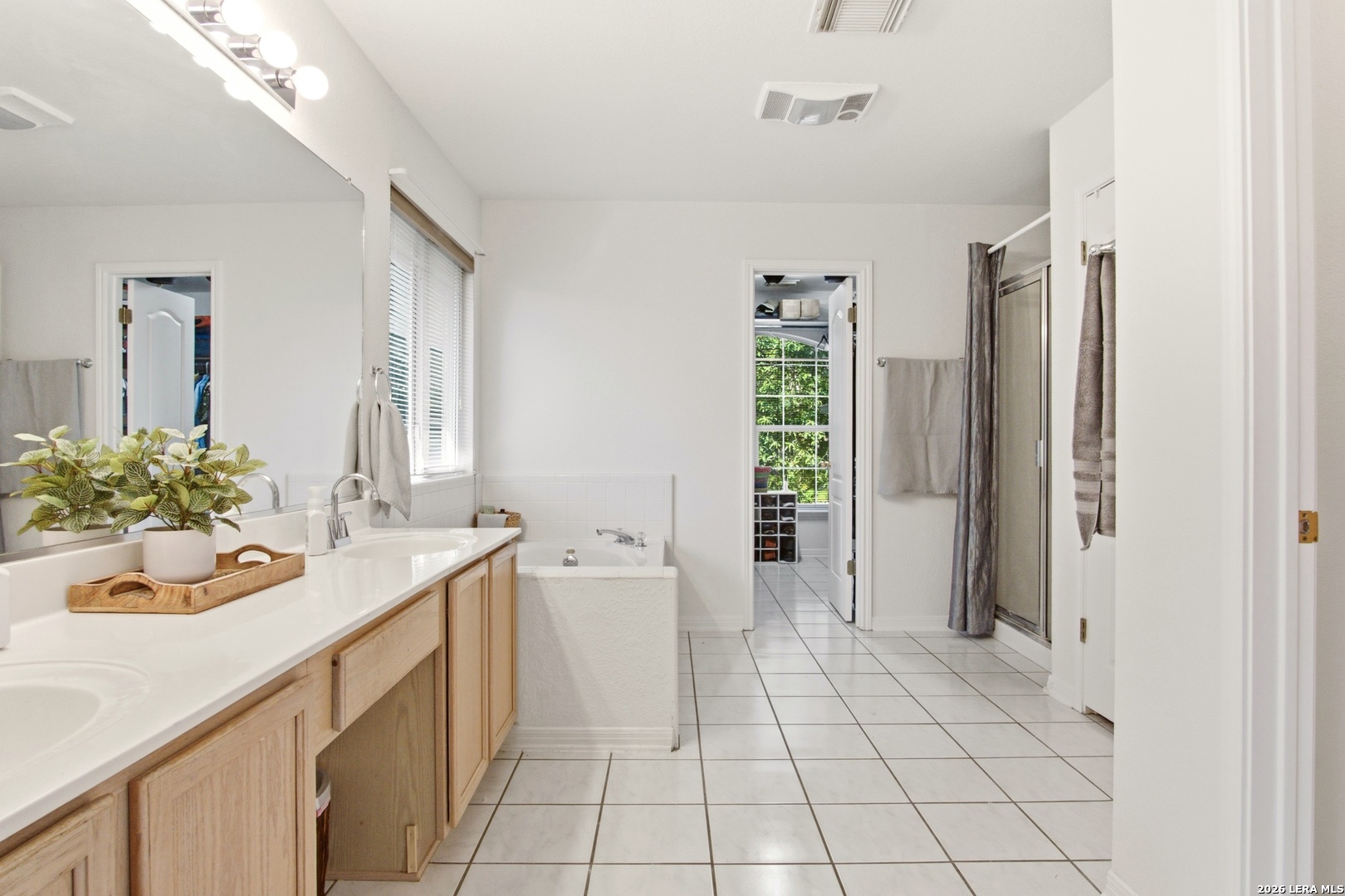 11107 Sadler Grove San Antonio TX 78249