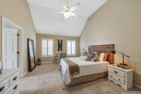 788 County Road 140 Floresville TX 78114
