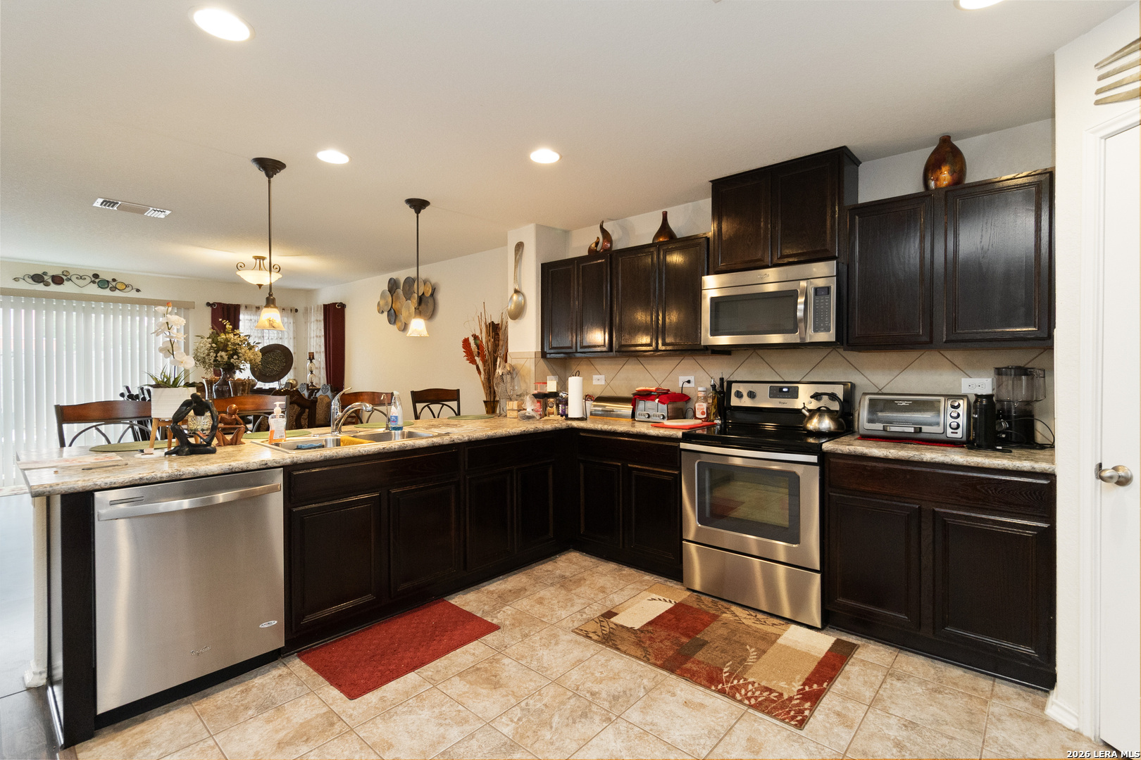 166 Granite Mist Universal City TX 78148
