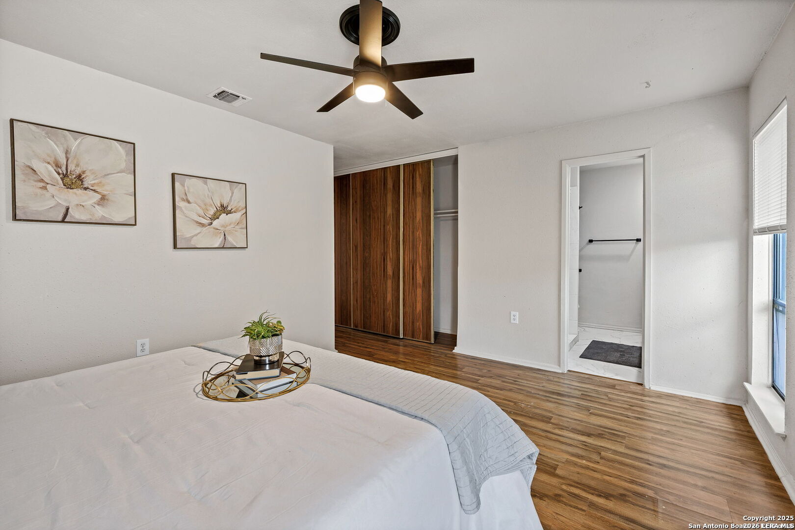7637 Antique Oak Street Live Oak TX 78233