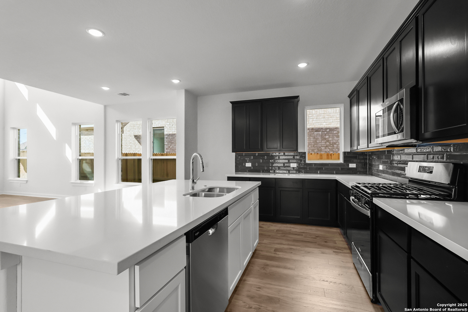 12502 Sylvanite San Antonio TX 78254