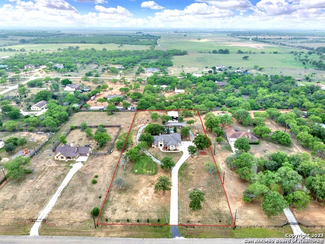 260 S Wind Drive Lytle TX 78052