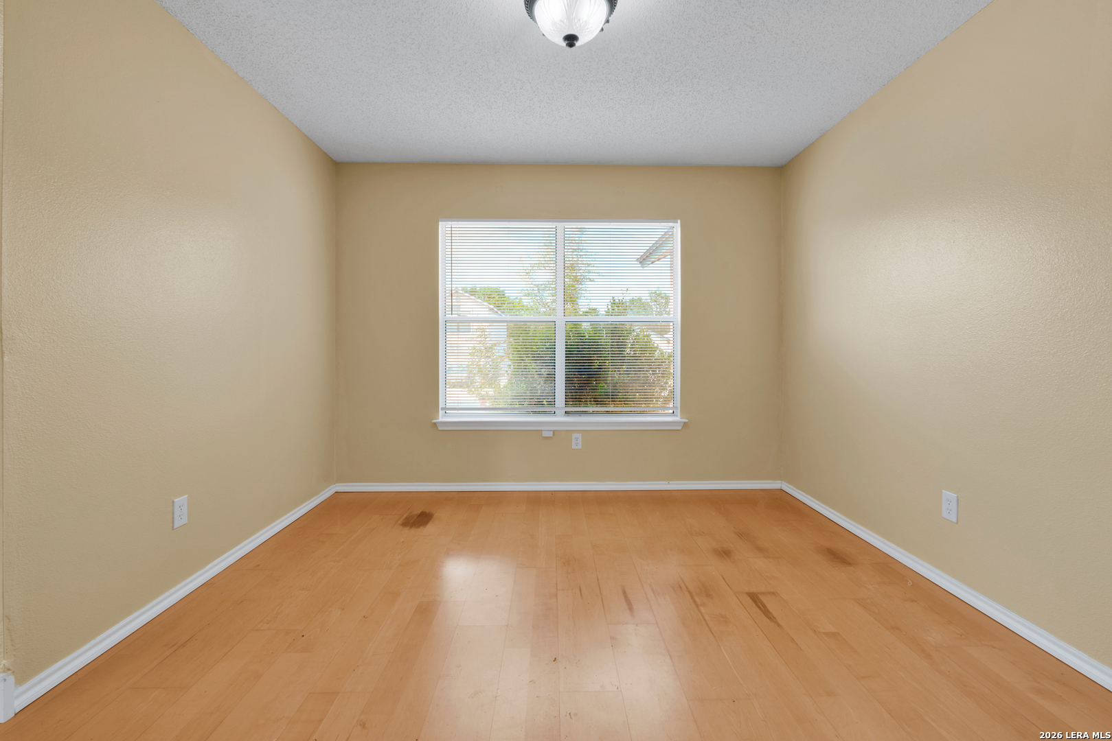 6635 Barton Rock San Antonio TX 78239