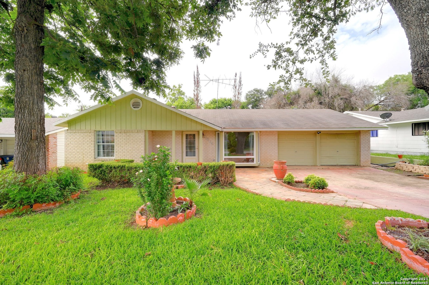 5938 Deer Horn Drive San Antonio TX 78238