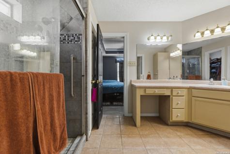 126 Woodland Drive Pleasanton TX 78064