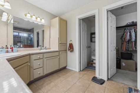 126 Woodland Drive Pleasanton TX 78064