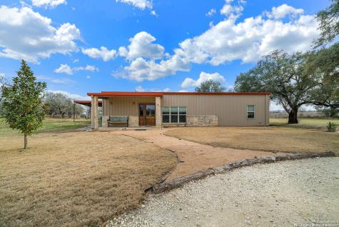 344 Old Adams Lane Pleasanton TX 78064