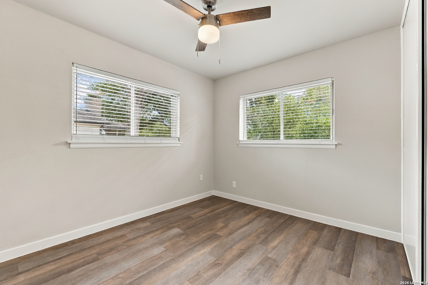 106 Woodview Drive Live Oak TX 78233