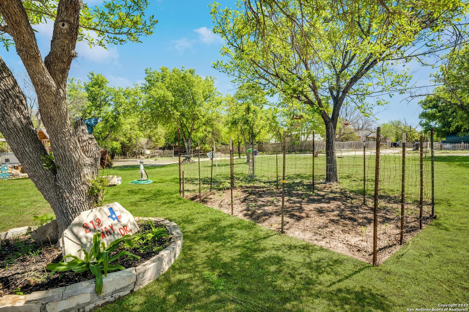 212 Way Ingram TX 78025