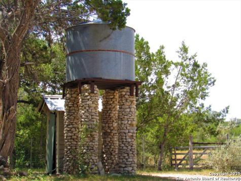 512 County Road 348 Concan TX 78838
