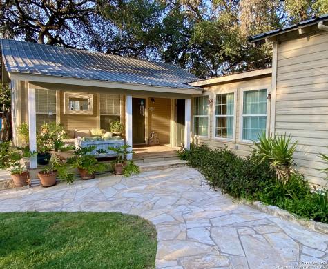 512 County Road 348 Concan TX 78838