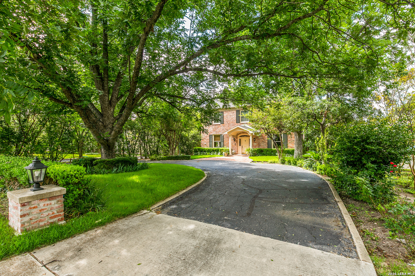214 Terrell Road Terrell Hills TX 78209